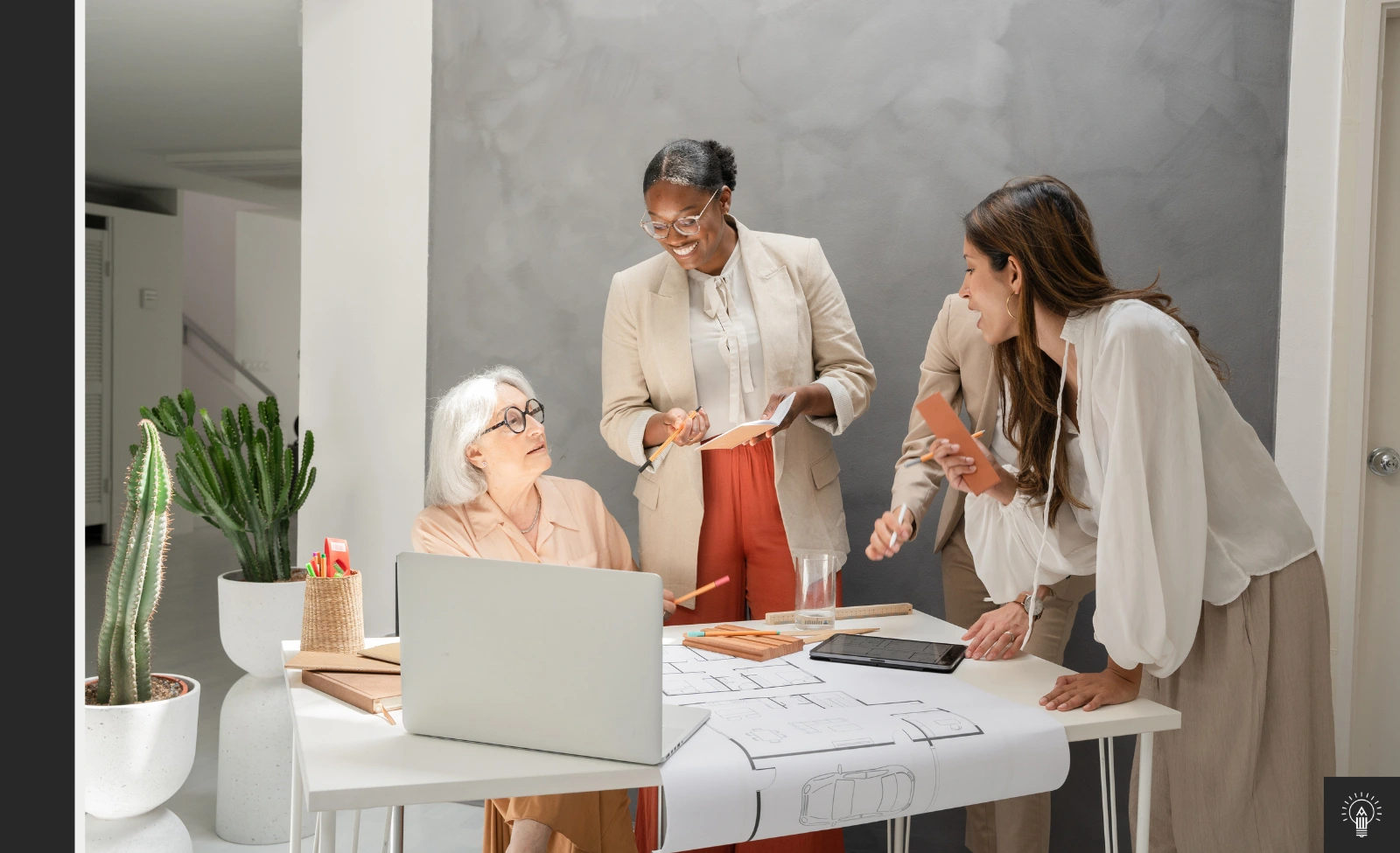 Cover: Delegieren als Designer | © Grafik Achtung Designer