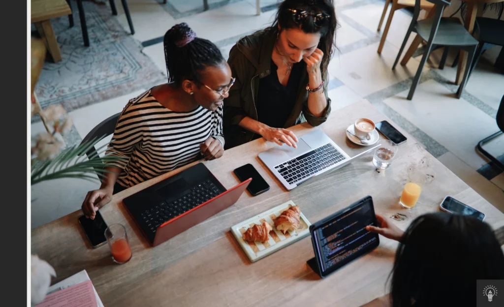 Cover: KI für Designer: Warum Künstliche Intelligenz uns nicht ersetzt, sondern verändert